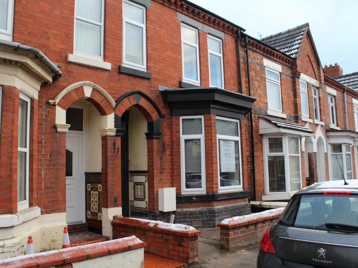 Townhouse Plus @ 282 Walthall Street Crewe Eksteriør bilde